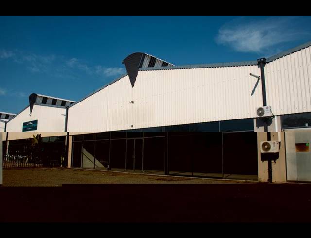 INDUSTRIAL PROPERTY TO RENT IN CAMPSDRIFT